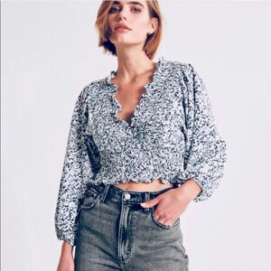 Abercrombie & Fitch Smocked Long Sleeve Blouse Size Medium NWT New